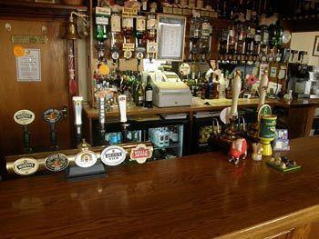 The Golden Fleece 4* Chard