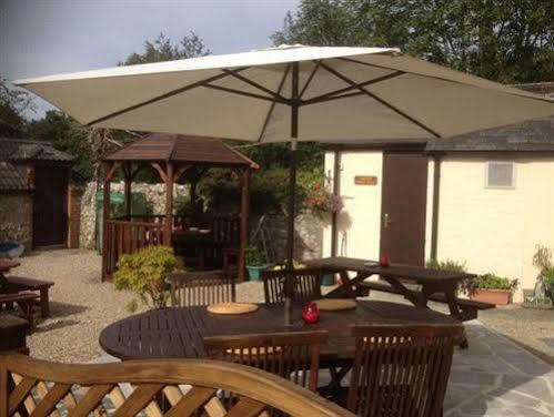 The Golden Fleece 4* Chard